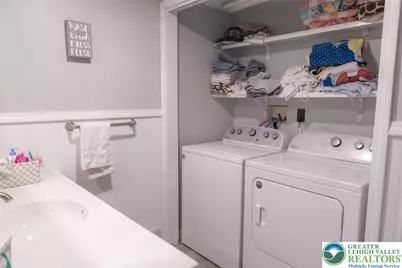 664 Locke Heights Road, Washington Twp, PA 18013 - Photo 11