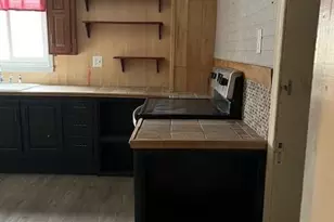 2 W Center St, Nesquehoning, PA 18240 - Photo 5