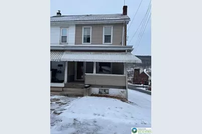 2 W Center Street, Nesquehoning, PA 18240 - Photo 1
