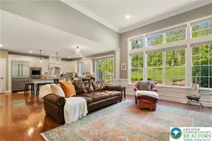 1970 Carriage Knoll Dr, Bethlehem City, PA 18015 - Photo 13