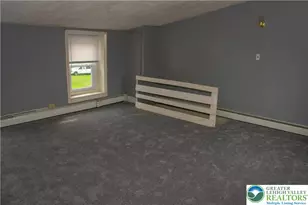 3914 Mauch Chunk Rd, North Whitehall Twp, PA 18037 - Photo 7