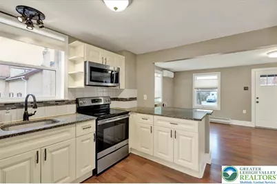 5145 Spruce Road, Emmaus Boro, PA 18049 - Photo 9