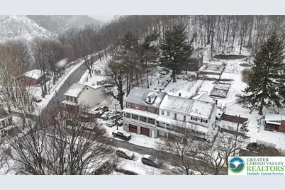 110 Orwigsburg Street, Tamaqua Boro, PA 18252 - Photo 3