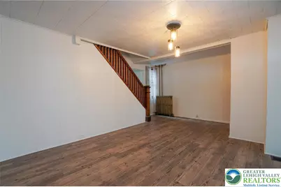 110 Orwigsburg Street, Tamaqua Boro, PA 18252 - Photo 9