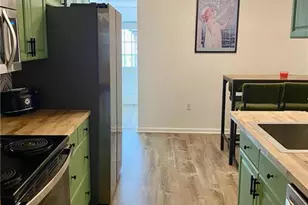 37 Evergreen St, Nazareth Boro, PA 18064 - Photo 9