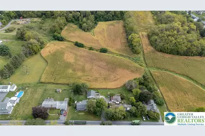 4381 Mauch Chunk Road, North Whitehall Twp, PA 18037 - Photo 3