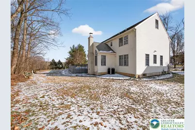 5773 Quail Creek Road, Lower Macungie Twp, PA 18062 - Photo 17