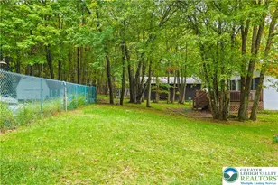 271 N Shore Dr, Tunkhannock Twp, PA 18210 - Photo 3