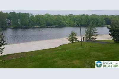 4517 Briarcliff Terrace, Tobyhanna, PA 18466 - Photo 17