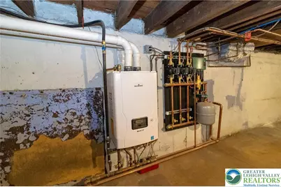 948 W Maple Street, Allentown City, PA 18101 - Photo 21