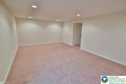 1402 Caspian Street, South Whitehall Twp, PA 18104 - Photo 35