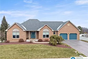 207 N 36th St, Allentown City, PA 18104 - Photo 1