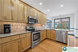 207 N 36th St, Allentown City, PA 18104 - Photo 11