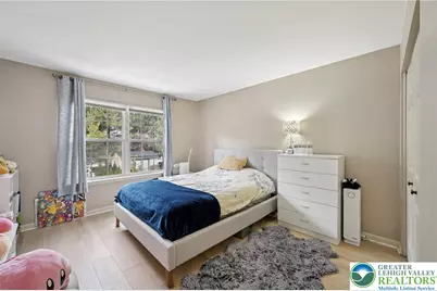 6059 Timberknoll Dr, Lower Macungie Twp, PA 18062 - Photo 17