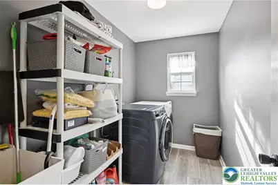 6059 Timberknoll Dr, Lower Macungie Twp, PA 18062 - Photo 25