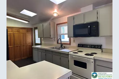 1157 Blue Barn Road, Upper Macungie Township, PA 18104 - Photo 7