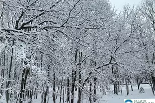 6003 Scenic Dr, Chestnuthill Twp, PA 18210 - Photo 7