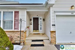 1211 Briarwood Ln, Forks Twp, PA 18040 - Photo 3