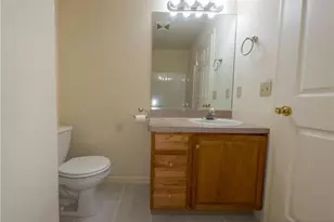 251 W 31st St, Allen Township, PA 18067 - Photo 21