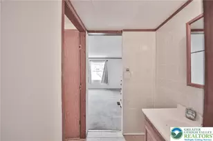 17 Canterbury Ct, Forks Twp, PA 18040 - Photo 27