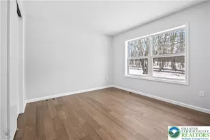 1111 Delabole Jct Rd, Pen Argyl Boro, PA 18072 - Photo 17