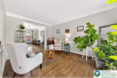 585 Adams Street, Forks Twp, PA 18040 - Photo 9