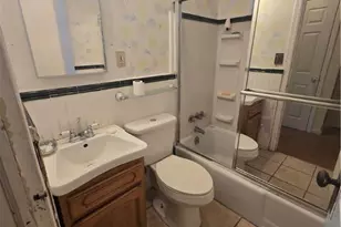 2236 Lincoln St, Bethlehem City, PA 18017 - Photo 15