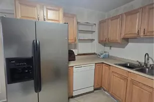 2236 Lincoln St, Bethlehem City, PA 18017 - Photo 5