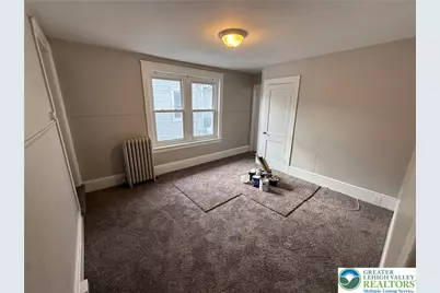 1052 Seneca Street #2, Fountain Hill Boro, PA 18015 - Photo 3