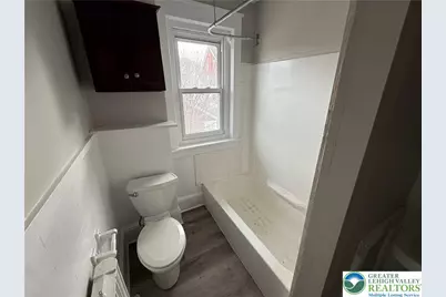 1052 Seneca Street #2, Fountain Hill Boro, PA 18015 - Photo 7