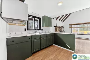 129 Mahoning Dr, Coolbaugh Twp, PA 18347 - Photo 9