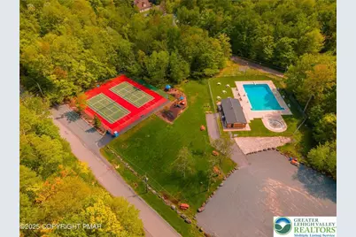 129 Mahoning Drive, Coolbaugh Twp, PA 18347 - Photo 27