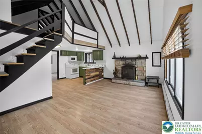 129 Mahoning Drive, Coolbaugh Twp, PA 18347 - Photo 13