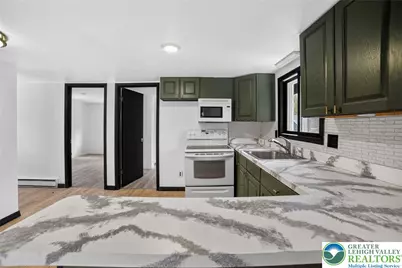 129 Mahoning Drive, Coolbaugh Twp, PA 18347 - Photo 7