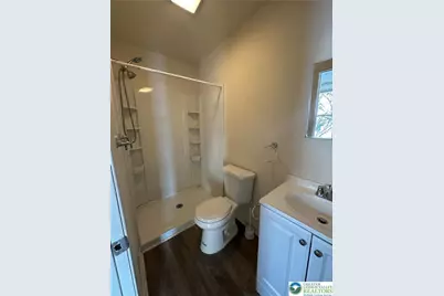 122 E Church Street, Slatington Boro, PA 18080 - Photo 5