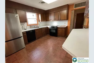 36 Hillside Drive, Coopersburg Boro, PA 18036 - Photo 5