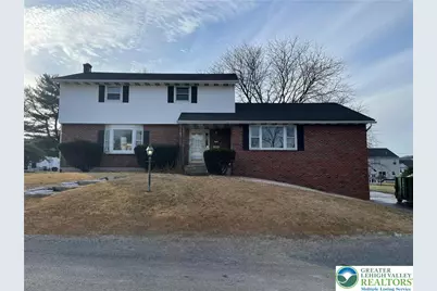 36 Hillside Drive, Coopersburg Boro, PA 18036 - Photo 1