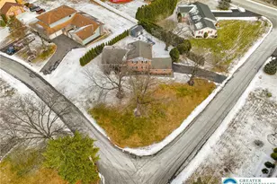 3705 Gloucester Dr, Bethlehem City, PA 18020 - Photo 41