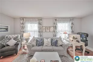 3705 Gloucester Dr, Bethlehem City, PA 18020 - Photo 11