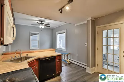 267 S Main Street, Bangor Boro, PA 18013 - Photo 15