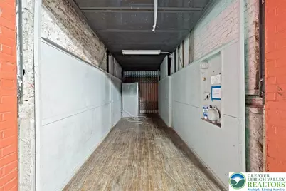 123 N Lumber Street, Allentown, PA 18101 - Photo 31