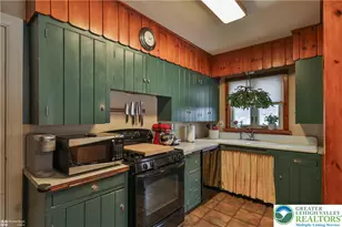 225 S 3rd St, Bangor, PA 18013 - Photo 13