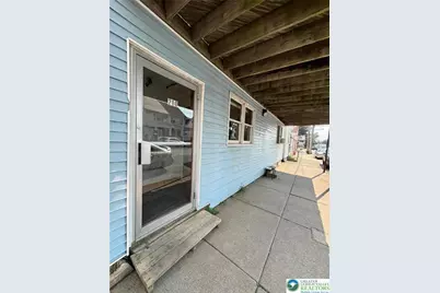 210 W Main Street, Pen Argyl, PA 18072 - Photo 13