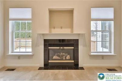 1384 Hennaberry Lane, Forks Twp, PA 18040 - Photo 9