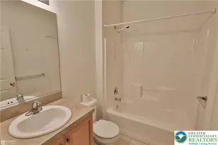 1384 Hennaberry Ln, Forks Twp, PA 18040 - Photo 27