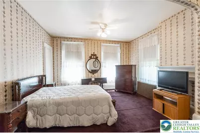 11 E Front Street, Jim Thorpe Boro, PA 18229 - Photo 47