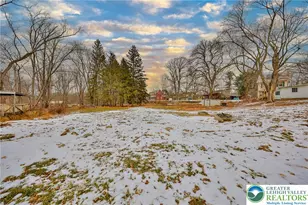 1333 Spring Valley Rd, Bethlehem City, PA 18015 - Photo 5