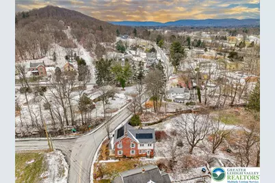 1333 Spring Valley Road, Bethlehem City, PA 18015 - Photo 37