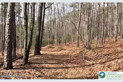 399 Mountain View Drive, Hazle Township, PA 18202 - Photo 11