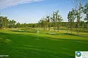 399 Mountain View Dr, Hazle Township, PA 18202 - Photo 9